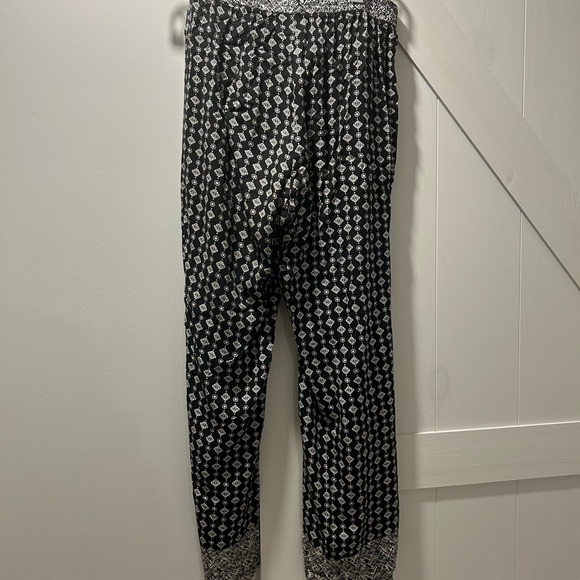Takko Fashion Ladies Print Black and White Pants Size Small - Picture 2 of 2
